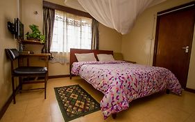 Meru Safari Hotel
